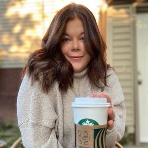 Meet your Posher, Marisa